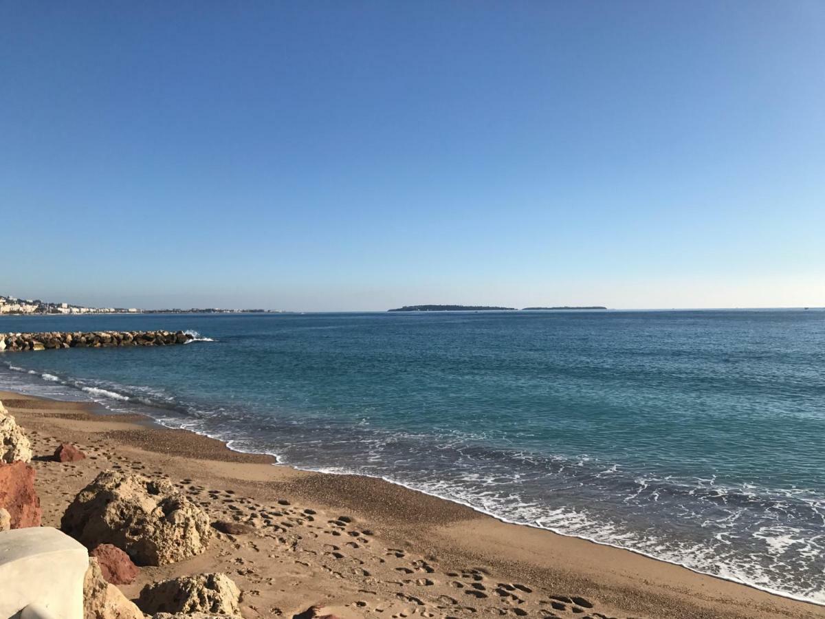 Appartement à 2 pas de la mer Cannes Extérieur photo